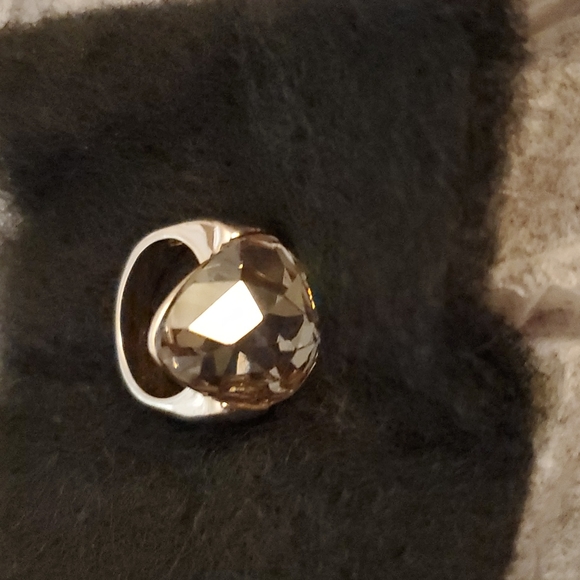 Swarovski drop egg ring- size 6 - Picture 8 of 8